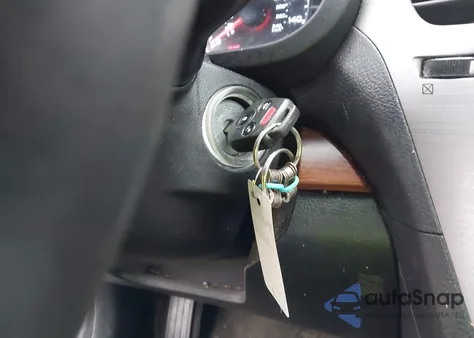 2013 Subaru Outback 2.5I Limited из США, поврежденный, VIN 4S4BRBKC0D3311817